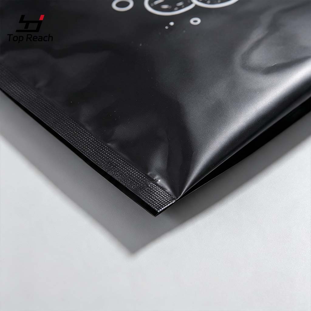 Tear Notch Pouch